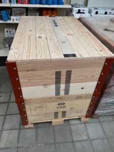 Palette en bois traités et déparasité contenant le matériel